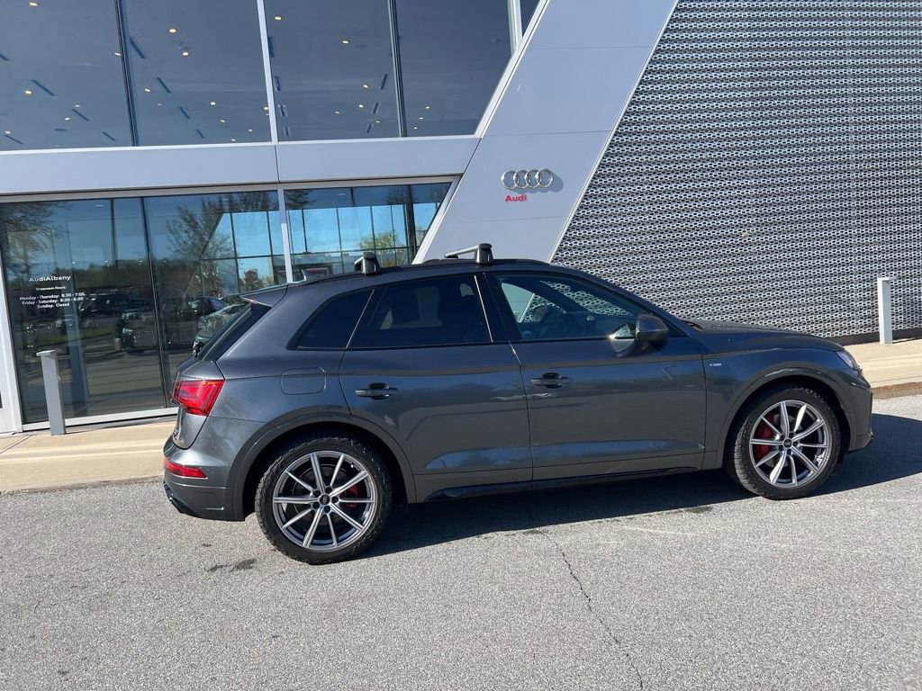 Used 2024 Audi Q5 e Premium Plus AWD/4WD image 18