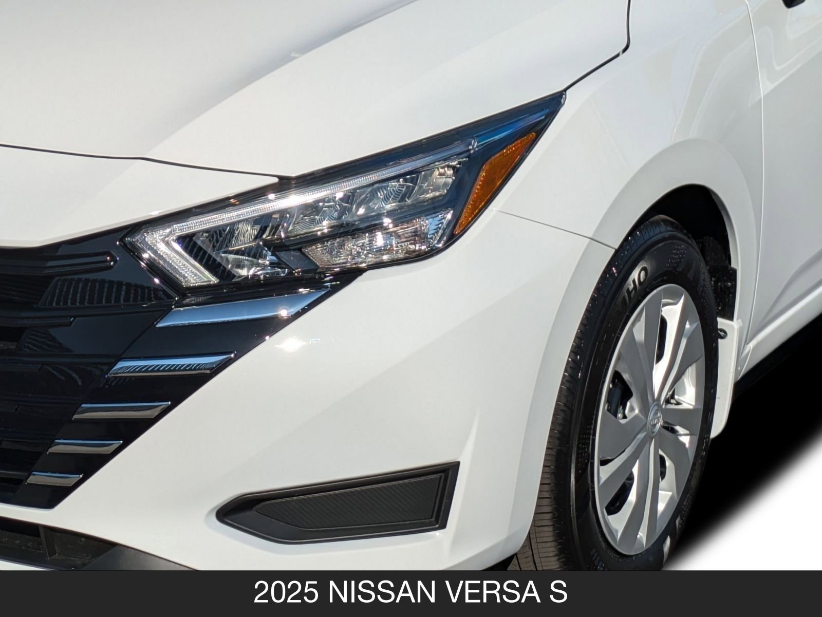 Certified 2025 Nissan Versa S w/ Trunk Package image 10