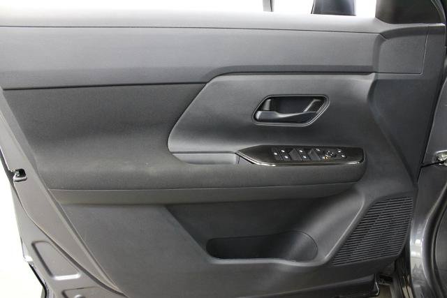 Certified 2026 Nissan Kicks S FWD image 16