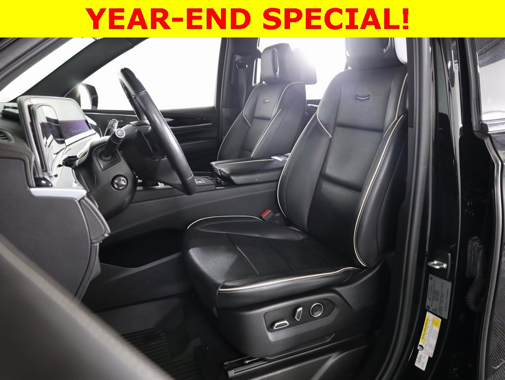 Used 2021 Cadillac Escalade ESV Sport w/ Driver Assist Tech Package image 21