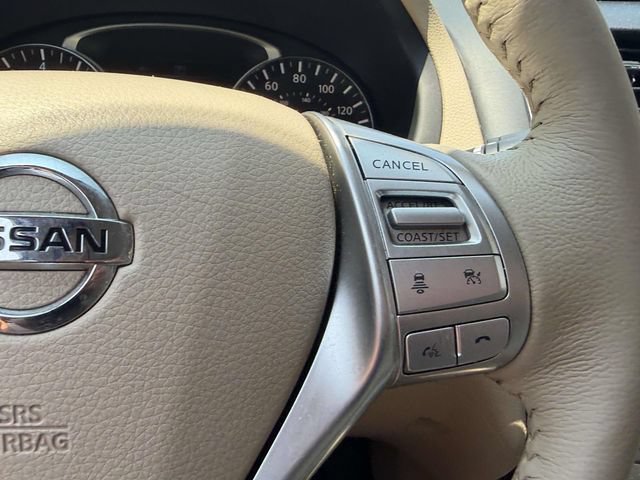 Used 2017 Nissan Altima 2.5 SL w/ 2.5 Technology Package FWD image 28