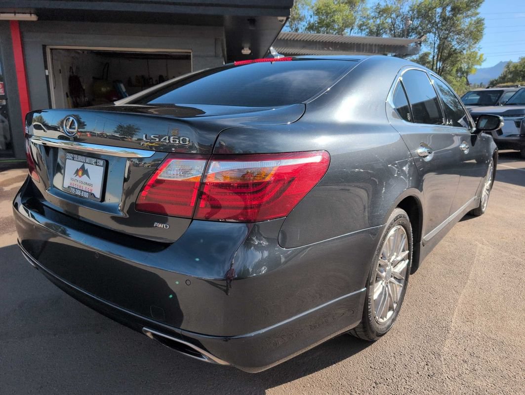 Used 2011 Lexus LS 460 AWD w/ Comfort Pkg image 7