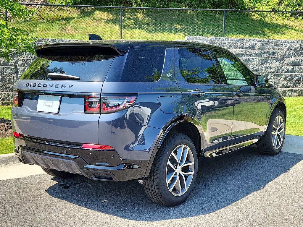 New 2026 Land Rover Discovery Sport Landmark AWD/4WD image 2