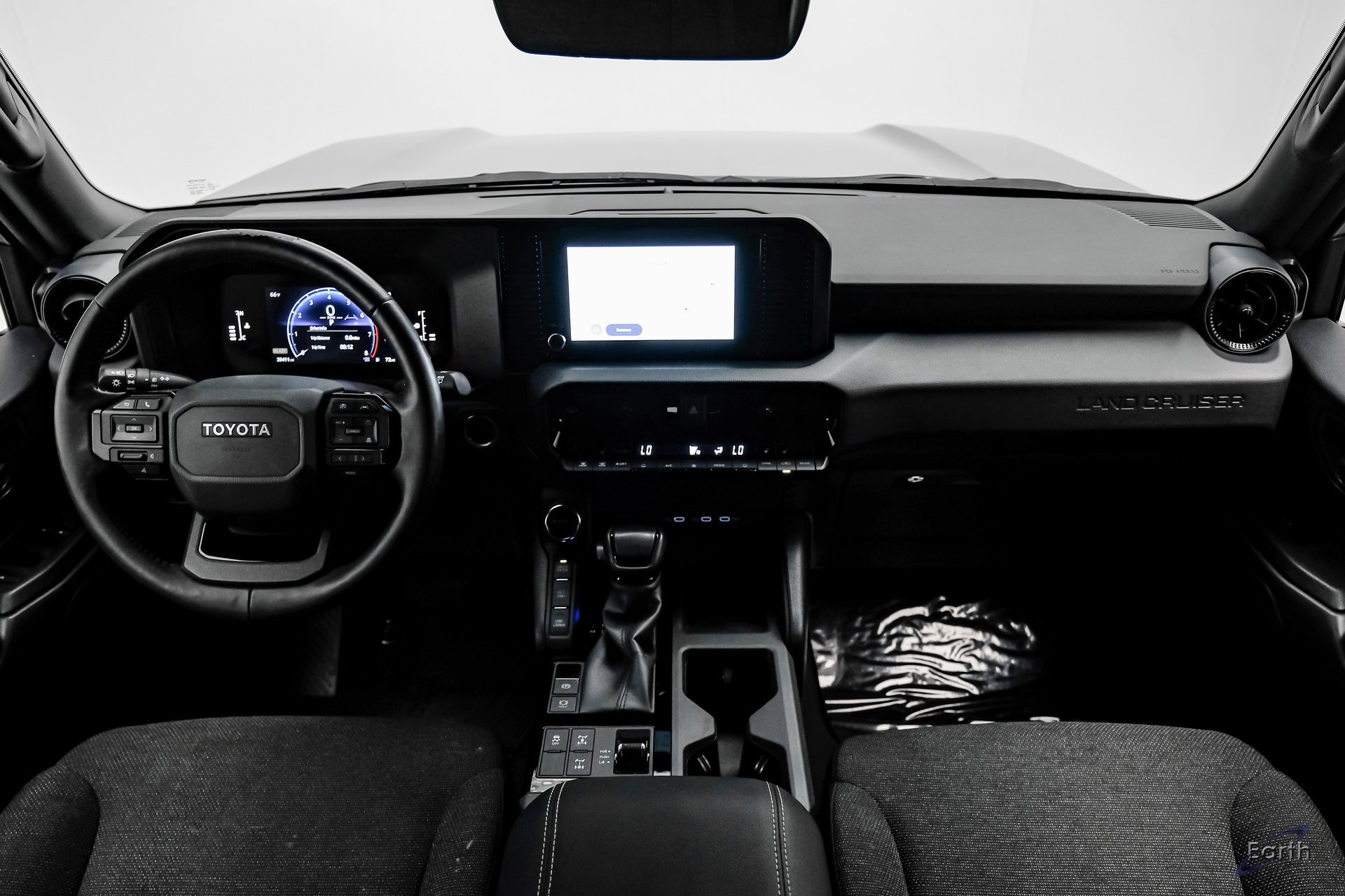 Used 2024 Toyota Land Cruiser image 30