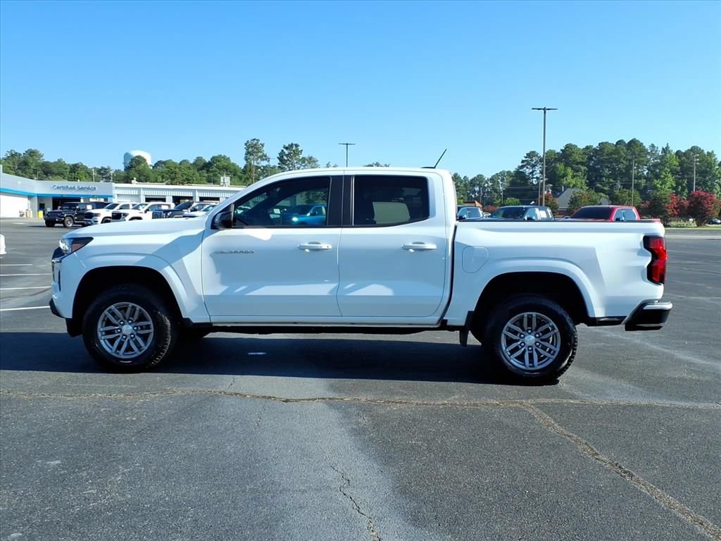 Used 2024 Chevrolet Colorado LT w/ LT Convenience Package RWD image 14