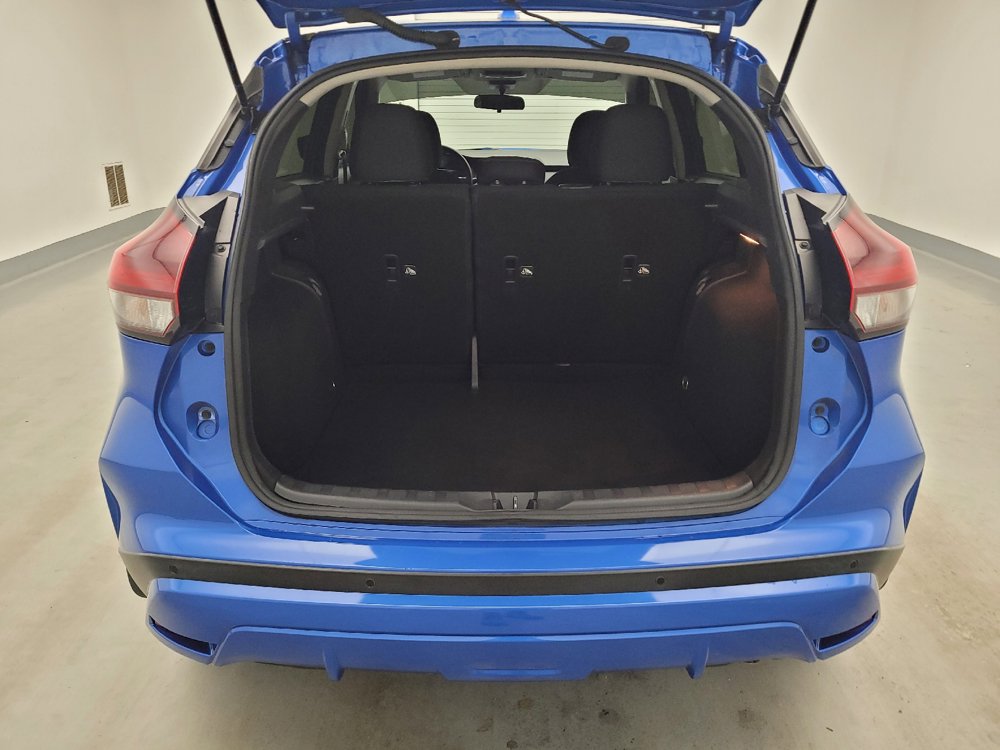 Used 2021 Nissan Kicks S FWD image 29