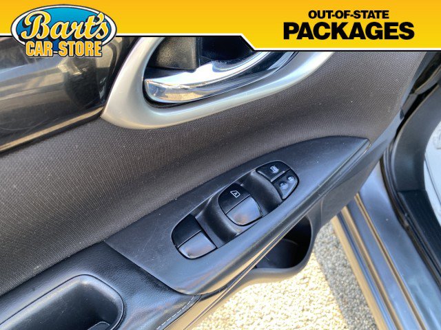 Used 2019 Nissan Sentra SV FWD image 23