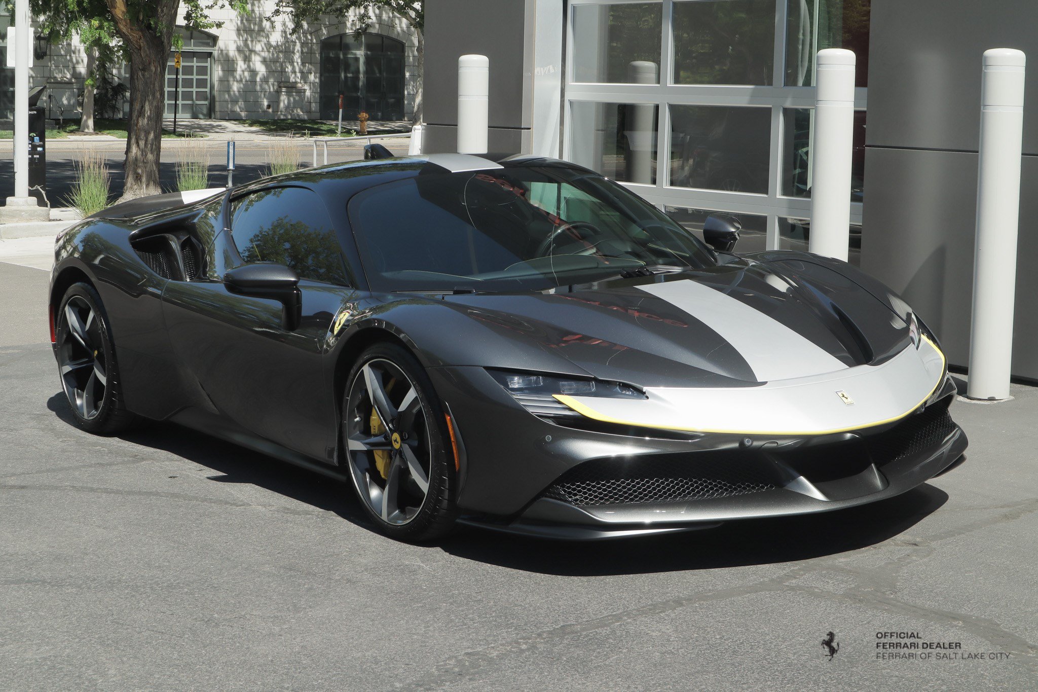 Certified 2023 Ferrari SF90 Stradale AWD/4WD image 8