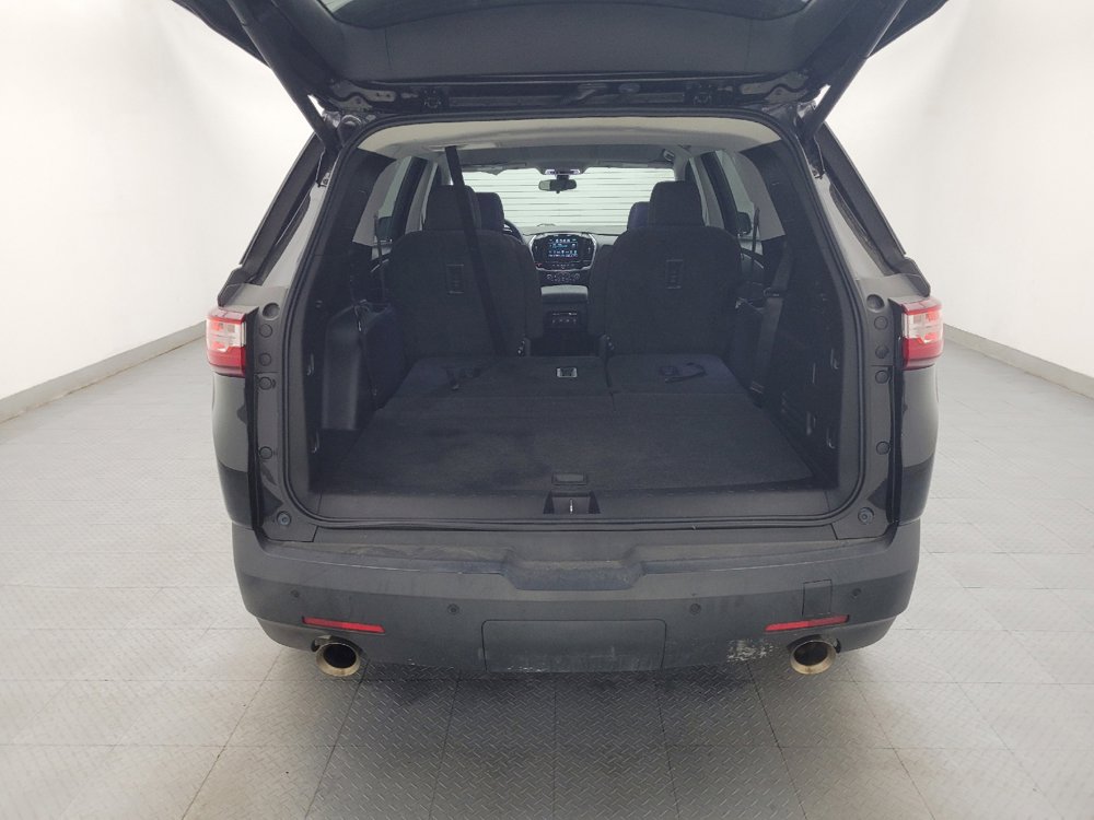 Used 2019 Chevrolet Traverse LT w/ LPO, Blackout Package AWD/4WD image 29