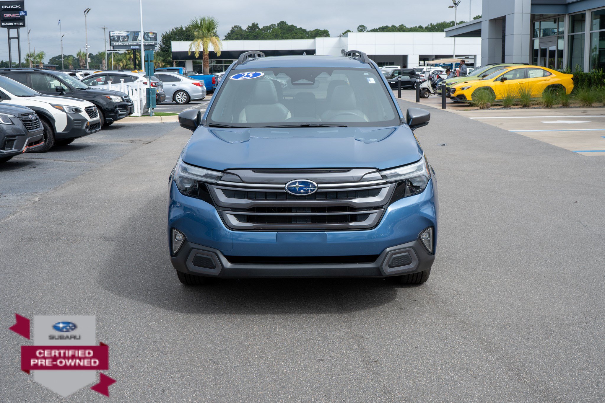 Used 2025 Subaru Forester Limited w/ Popular Package #2 AWD/4WD image 8