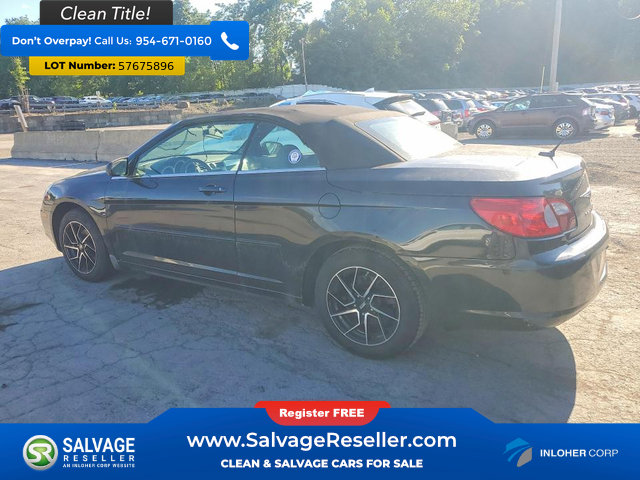Used 2008 Chrysler Sebring Touring w/ Electronics Convenience Group FWD image 3