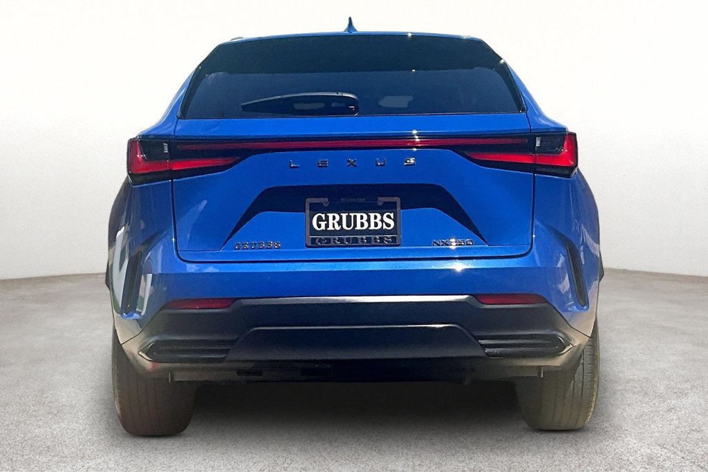 Used 2025 Lexus NX 250 FWD w/ Towing Package (2000 Lbs) image 5