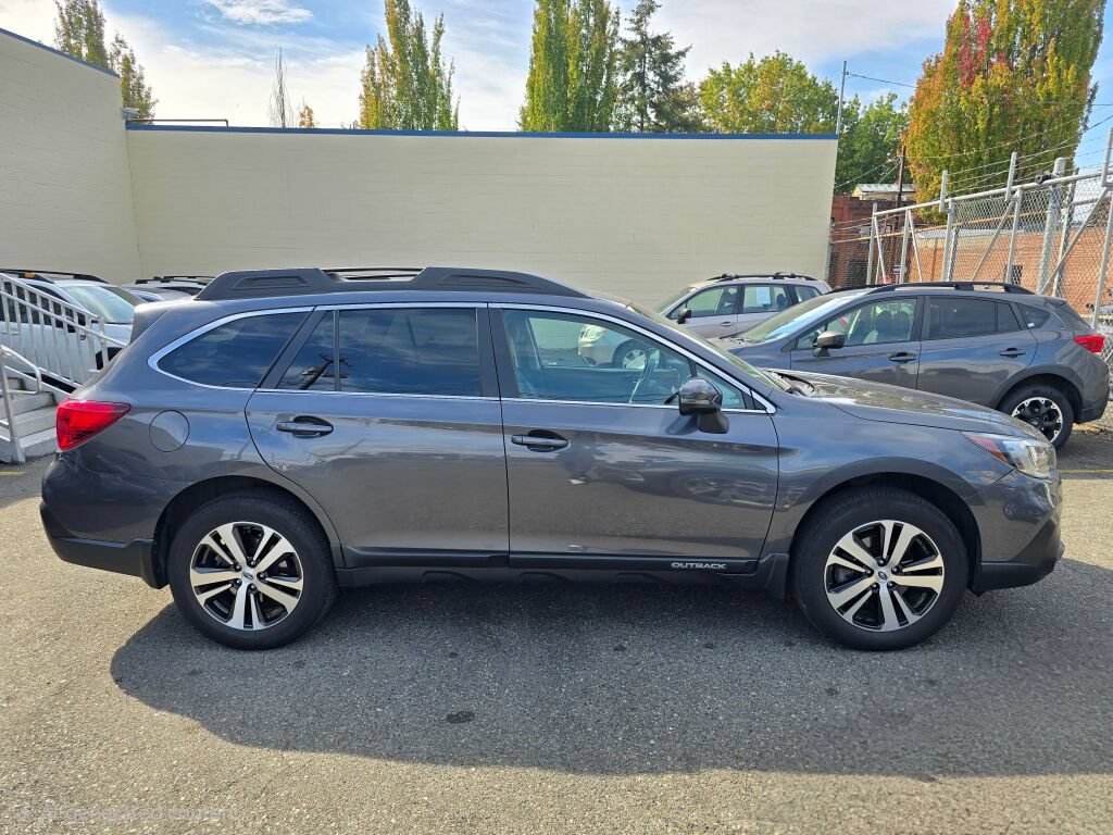Used 2019 Subaru Outback 2.5i Limited w/ Popular Package #2 AWD/4WD image 8