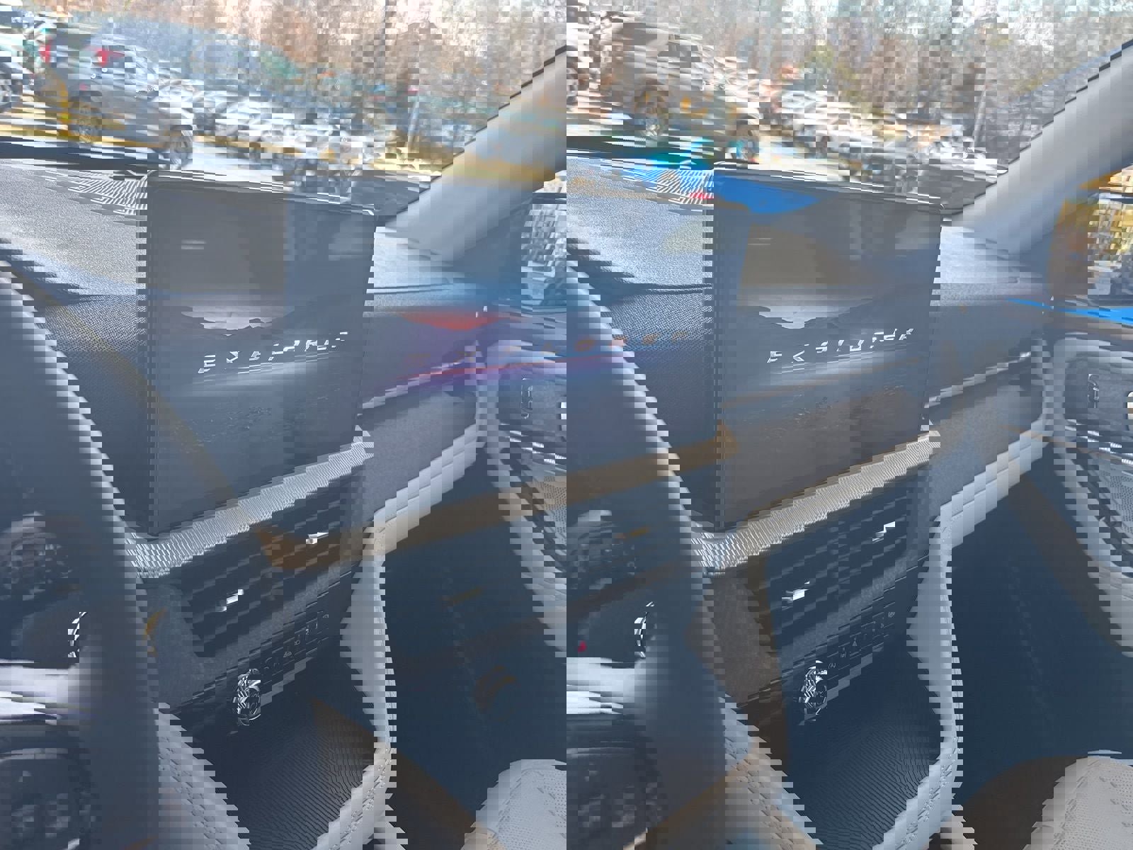 New 2026 Ford Explorer Platinum w/ LUX Leather Package image 13