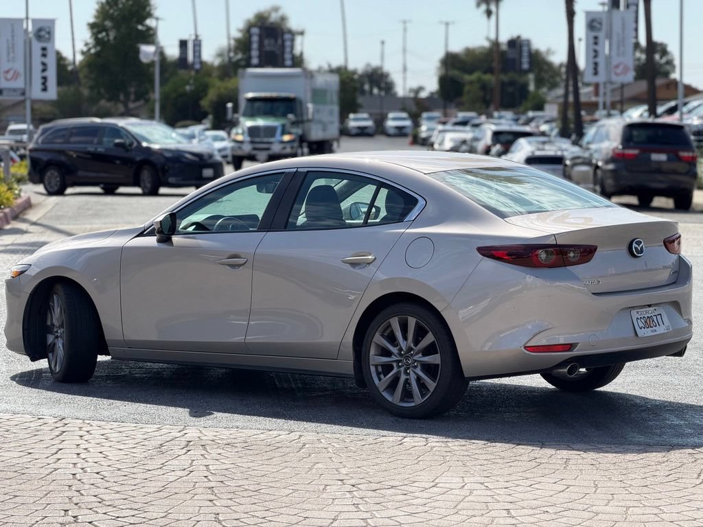 Used 2024 MAZDA MAZDA3 s FWD image 3