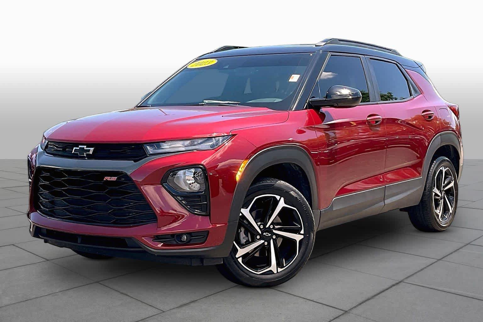 Used 2023 Chevrolet TrailBlazer RS w/ Convenience Package AWD/4WD image 1