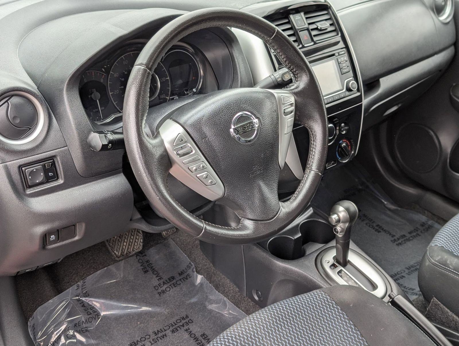 Used 2016 Nissan Versa Note SV image 4