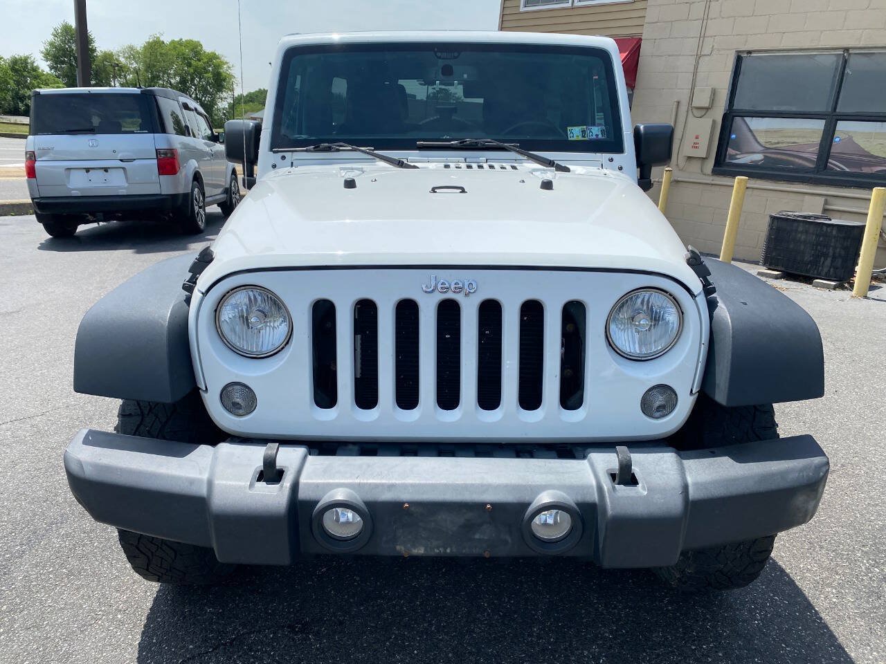 Used 2017 Jeep Wrangler Unlimited Sport w/ Quick Order Package 24S AWD/4WD image 8