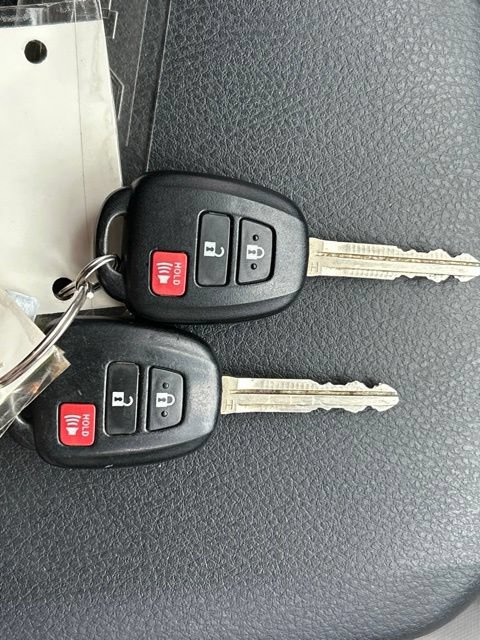 Used 2019 Toyota Tacoma SR5 AWD/4WD image 59
