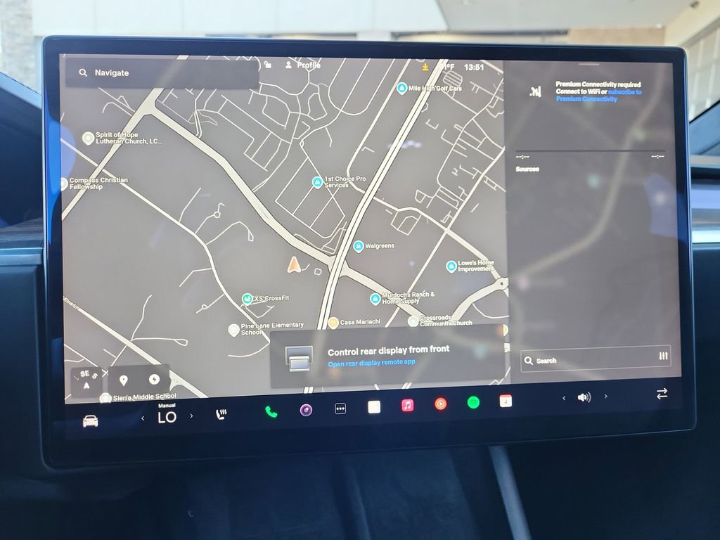 Used 2023 Tesla Model X image 19