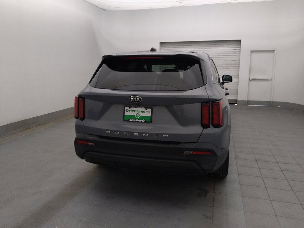 Used 2021 Kia Sorento LX image 7