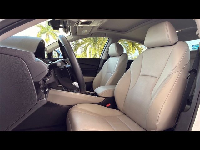 Certified 2025 Honda Accord Touring image 4