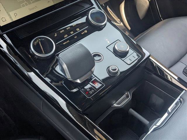 Used 2023 Land Rover Range Rover Sport SE image 15