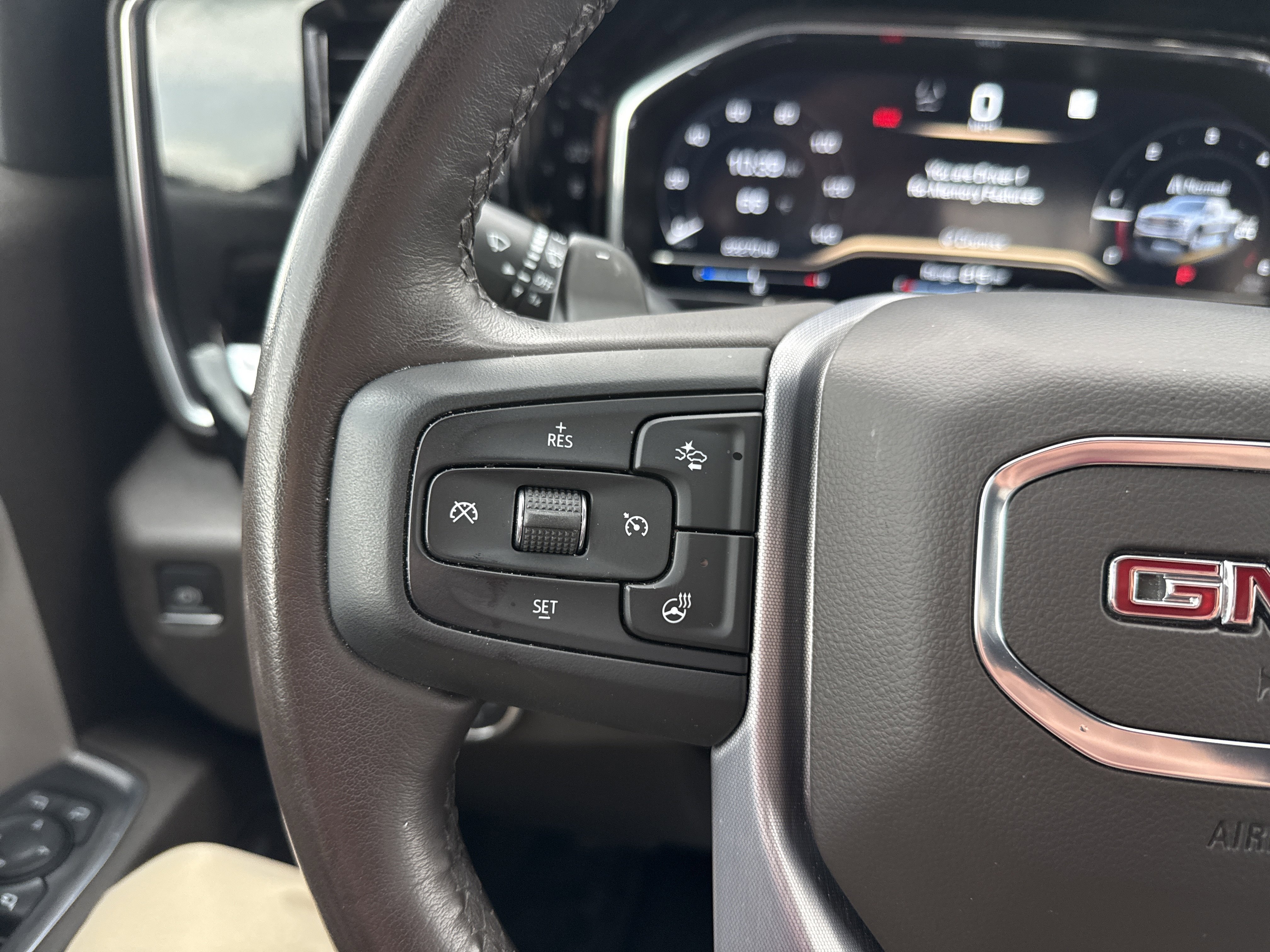 Used 2022 GMC Sierra 1500 SLT w/ SLT Premium Plus Package image 17