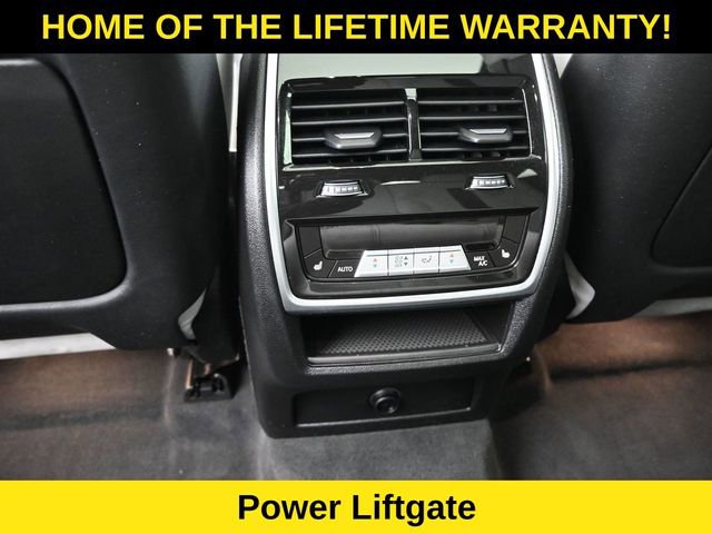 Used 2021 BMW X6 M w/ Competition Package image 38