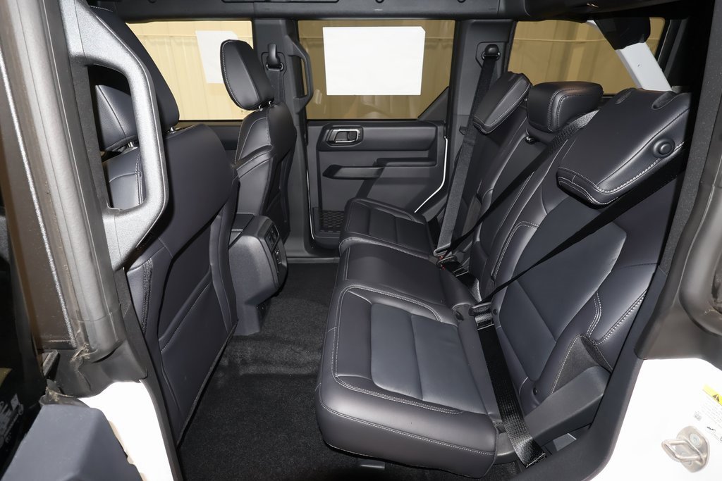 New 2025 Ford Bronco Outer Banks image 12