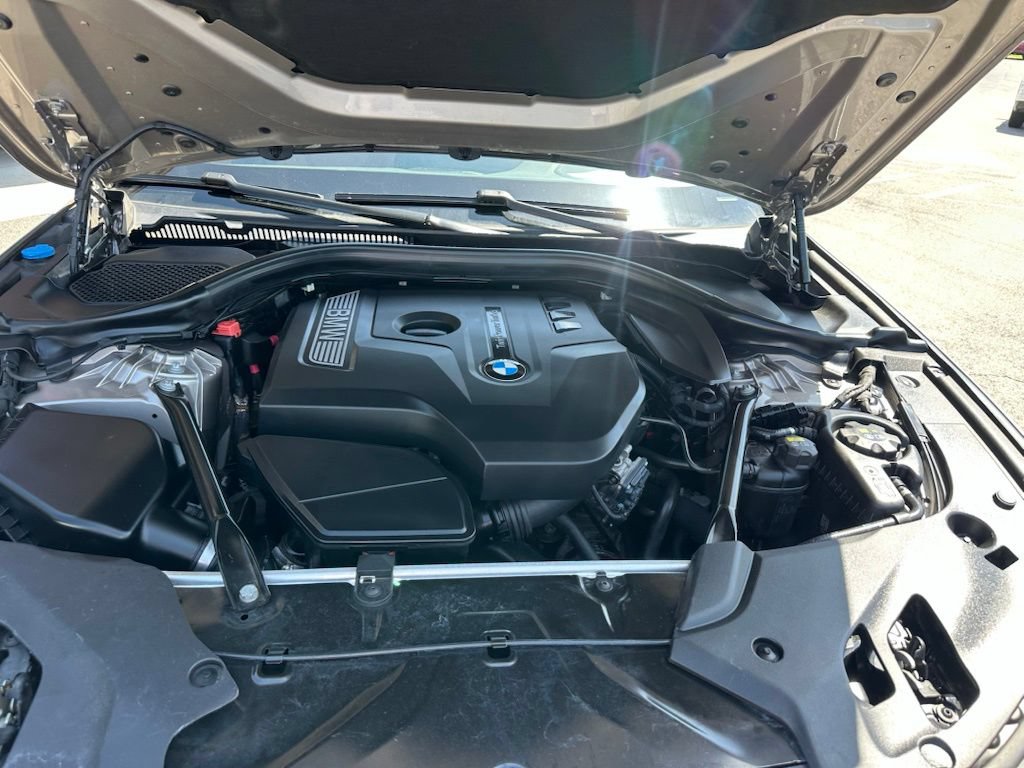 Used 2017 BMW 530i RWD image 41