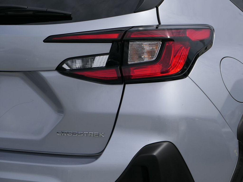 Used 2025 Subaru Crosstrek 2.5i Premium w/ Crosstrek Mirror Package AWD/4WD image 4