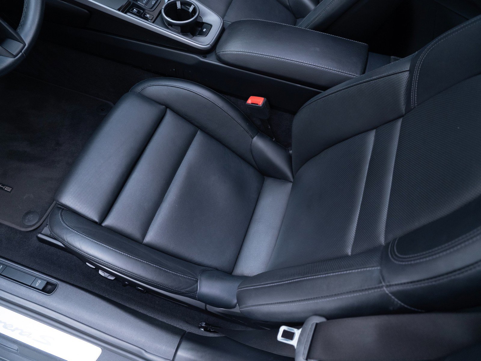 Certified 2021 Porsche 911 Carrera S image 16