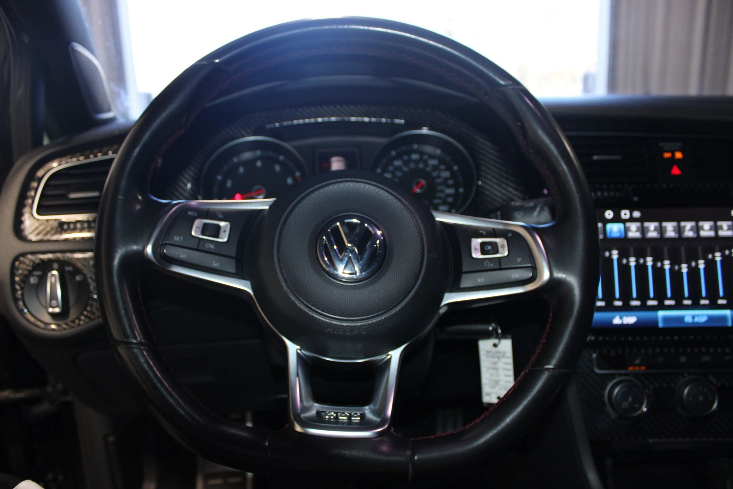 Used 2017 Volkswagen GTI S image 12