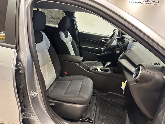 New 2026 Chevrolet Trax LS w/ Driver Confidence Package FWD image 6