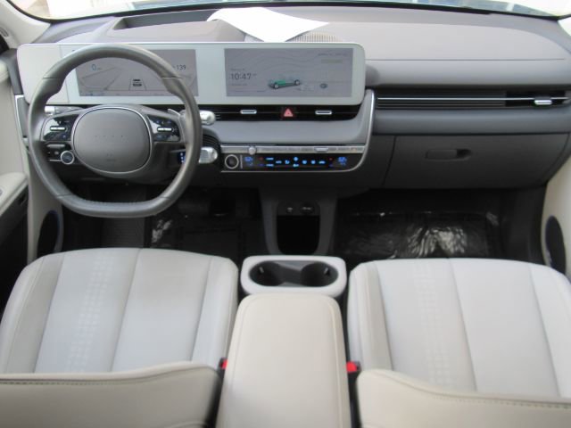 Used 2023 Hyundai Ioniq 5 Limited image 3