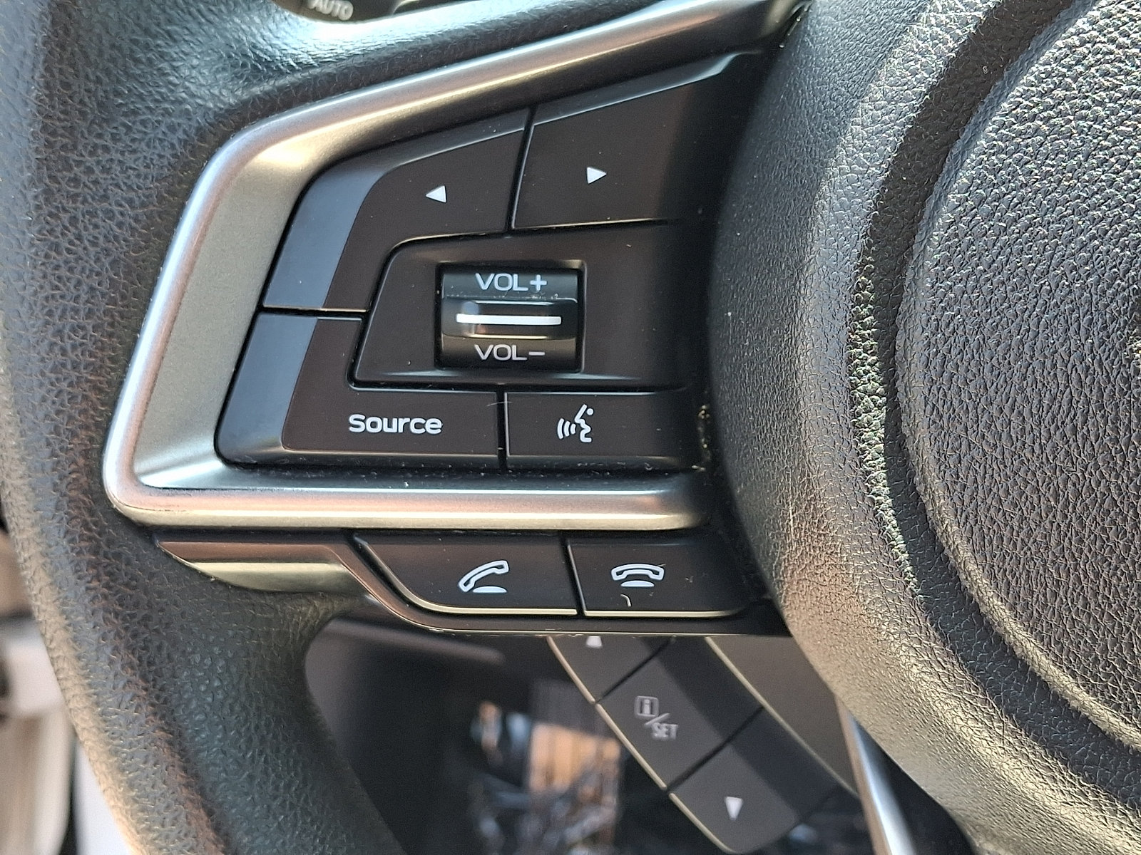 Used 2018 Subaru Outback 2.5i AWD/4WD image 21