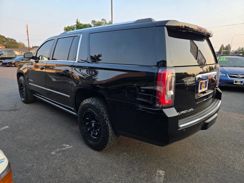 Used 2018 GMC Yukon XL Denali w/ Denali Ultimate Package AWD/4WD image 56
