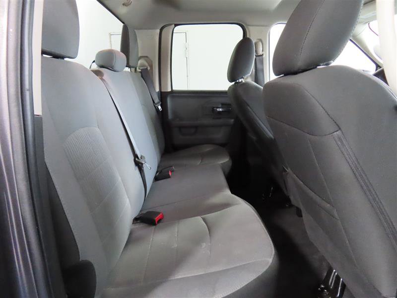 Used 2024 RAM 1500 Classic SLT AWD/4WD image 30