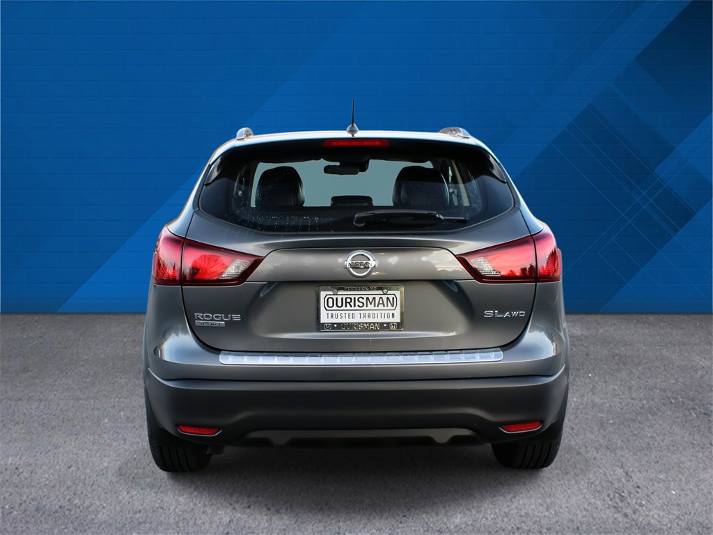 Used 2018 Nissan Rogue Sport SL w/ SL Premium Package image 8