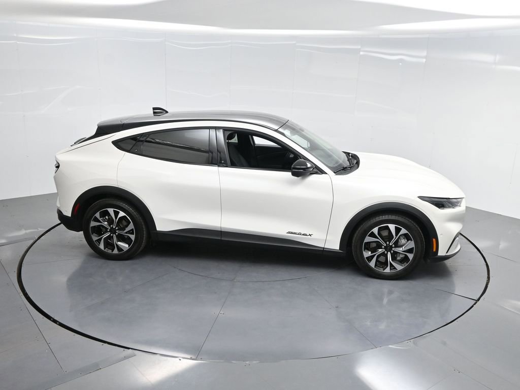 New 2024 Ford Mustang Mach-E Select image 32