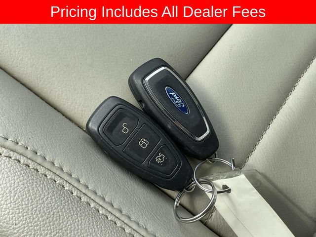 Used 2015 Ford C-MAX SEL w/ Equipment Group 302A FWD image 34