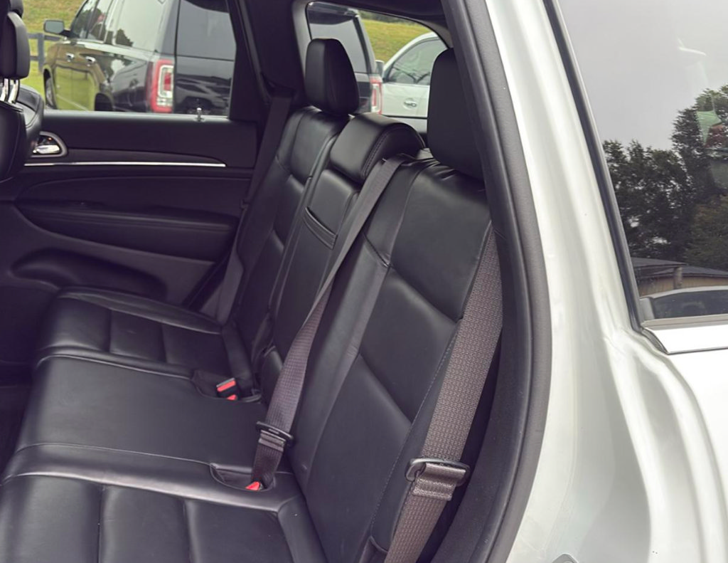 Used 2020 Jeep Grand Cherokee Limited w/ Premium Lighting Group AWD/4WD image 10
