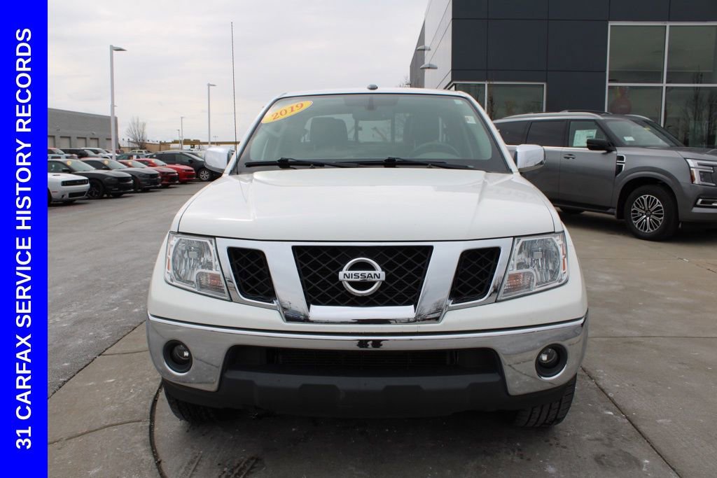 Used 2019 Nissan Frontier SL AWD/4WD image 2