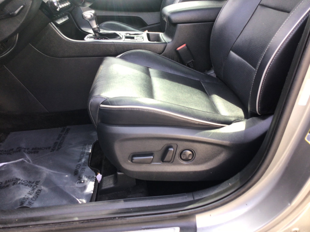 Used 2020 Kia Sportage SX image 10