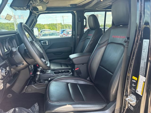 Used 2025 Jeep Gladiator Rubicon w/ Convenience Group AWD/4WD image 13