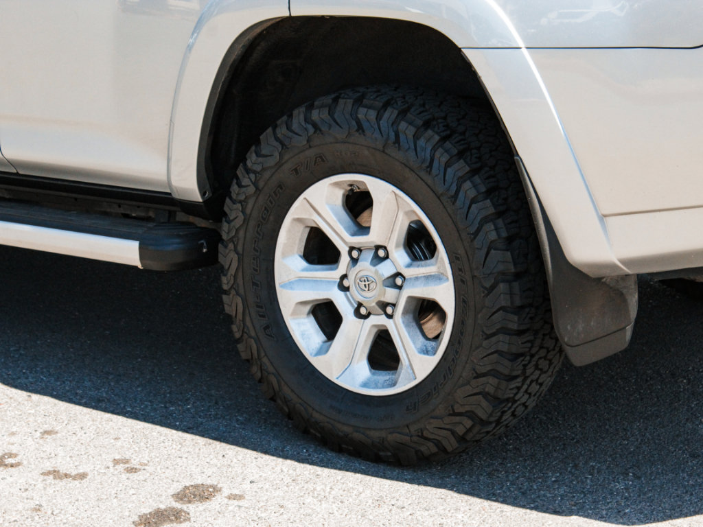 Used 2015 Toyota 4Runner SR5 AWD/4WD image 7