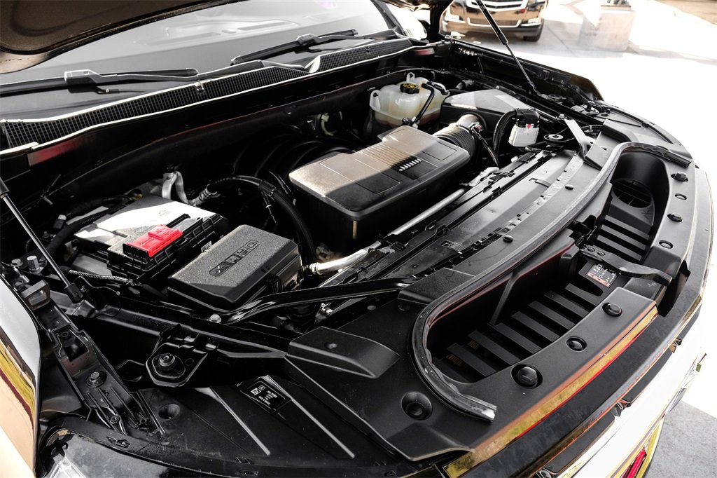 Used 2022 Chevrolet Suburban LT image 54