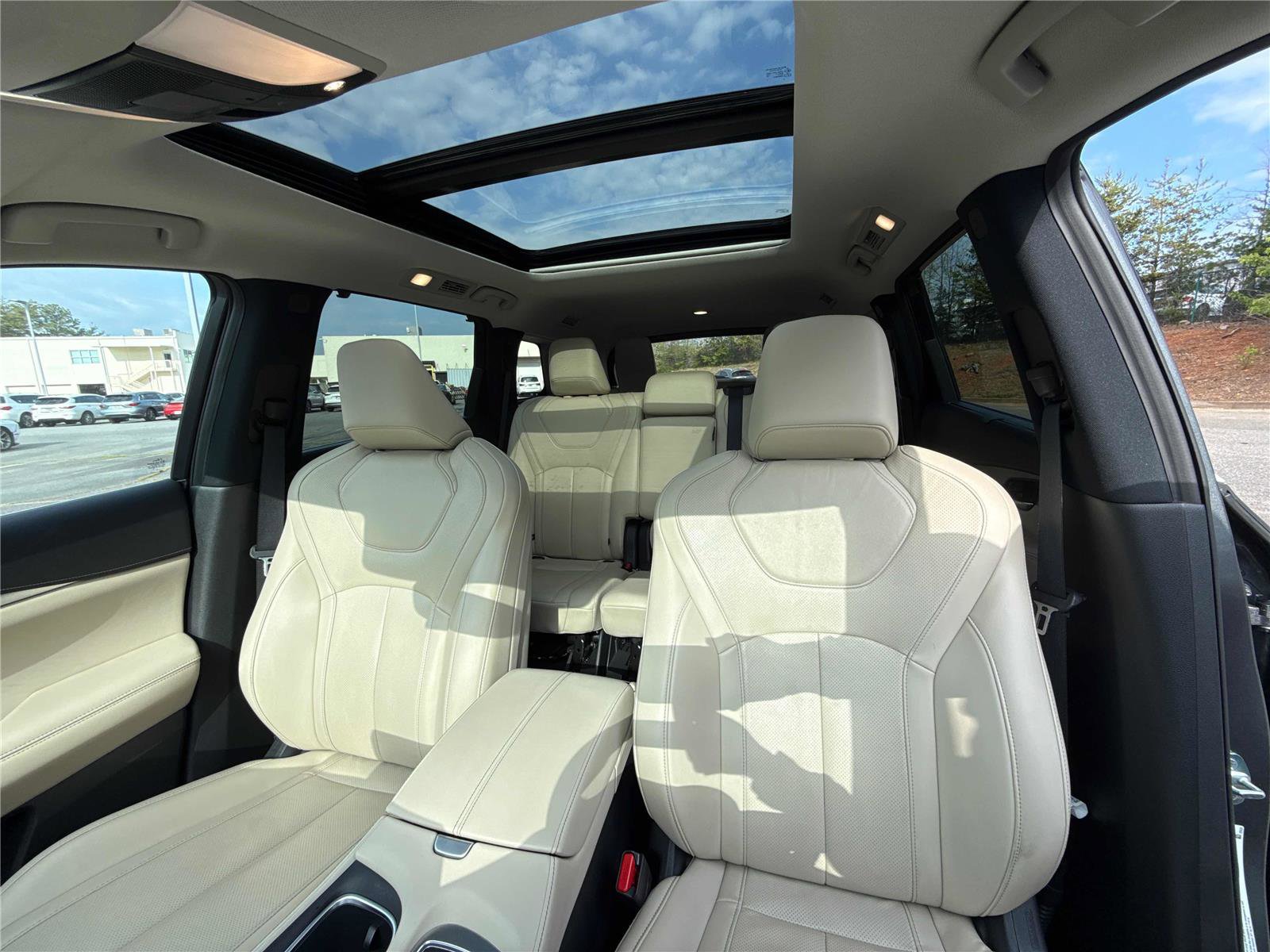 Used 2023 INFINITI QX60 Luxe w/ Cargo Package AWD/4WD image 25