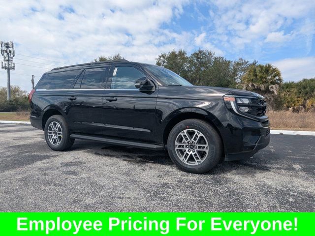 New 2026 Ford Expedition Max Active RWD image 3